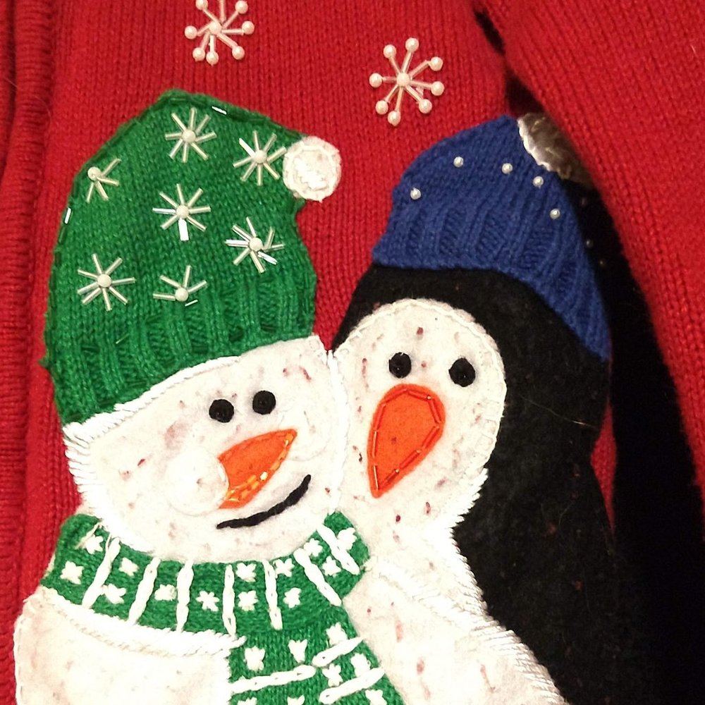 Girls zip-up Tiara Christmas Sweater with snowmen and penguins, size 7/small